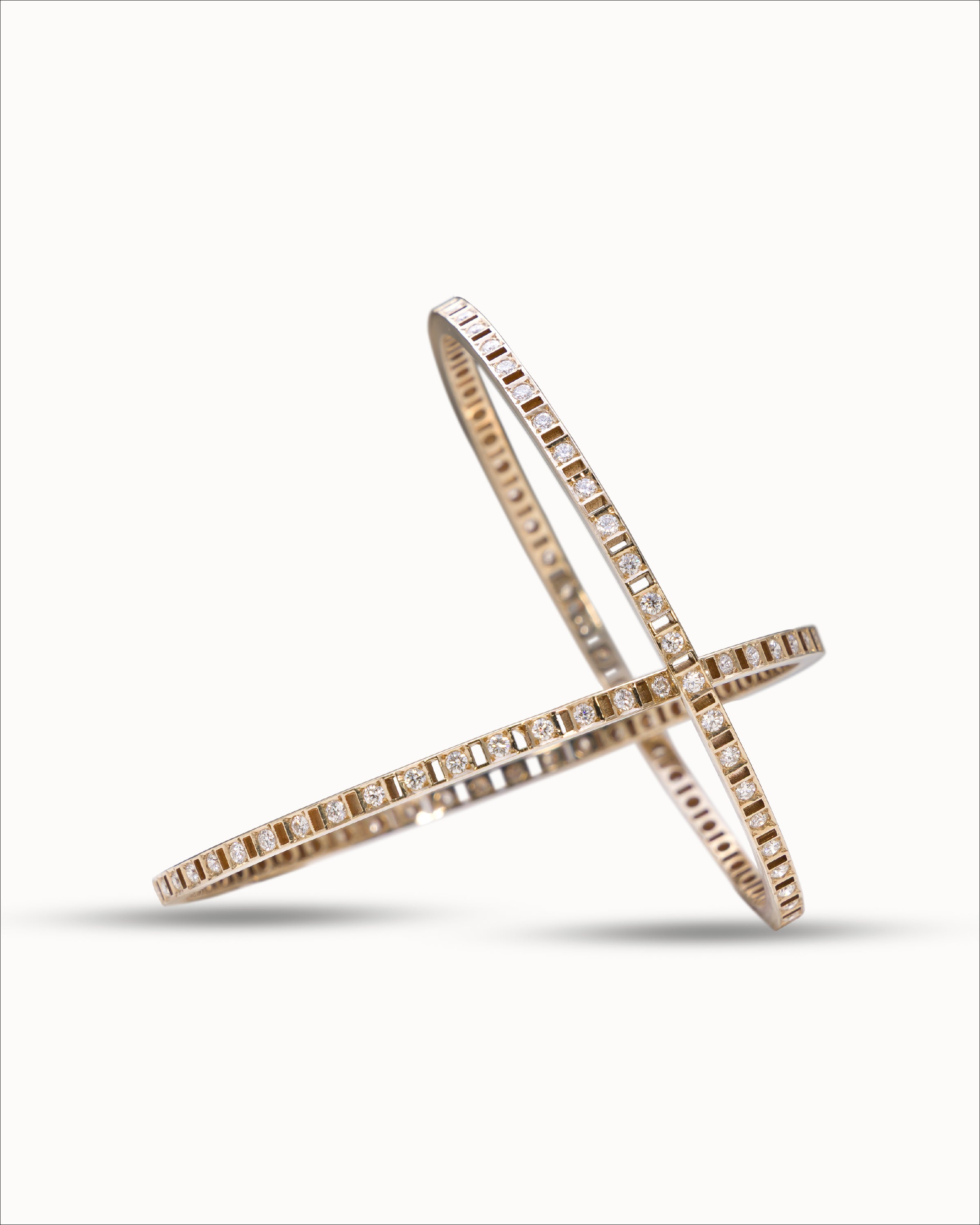 Ahalya Gold & Diamond Bangle SB-XBCD-AA-03-0011 - Detailed View