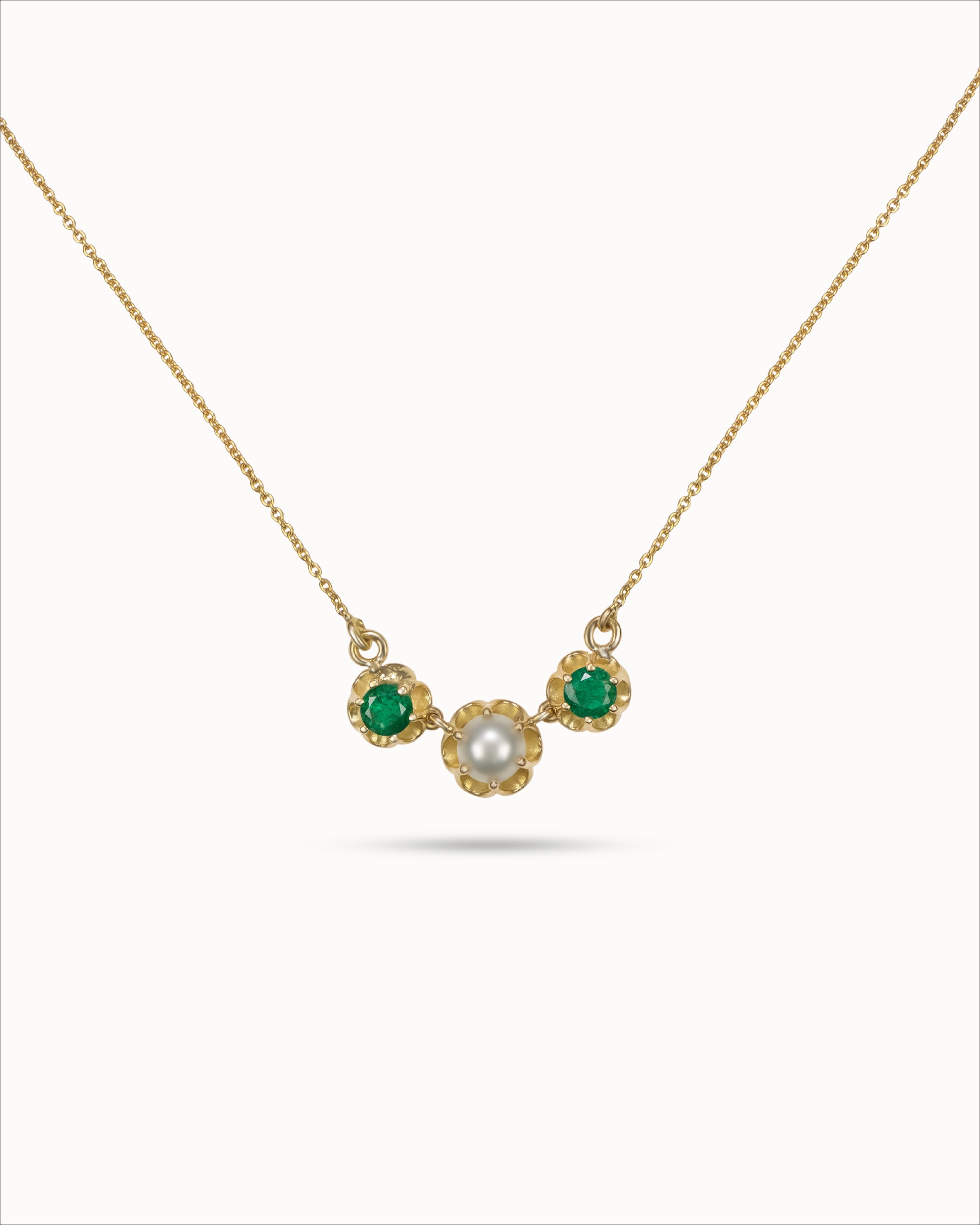 Ahalya Gold & Emerald Necklace SC-XEML-AA-01-0052 - Cover View