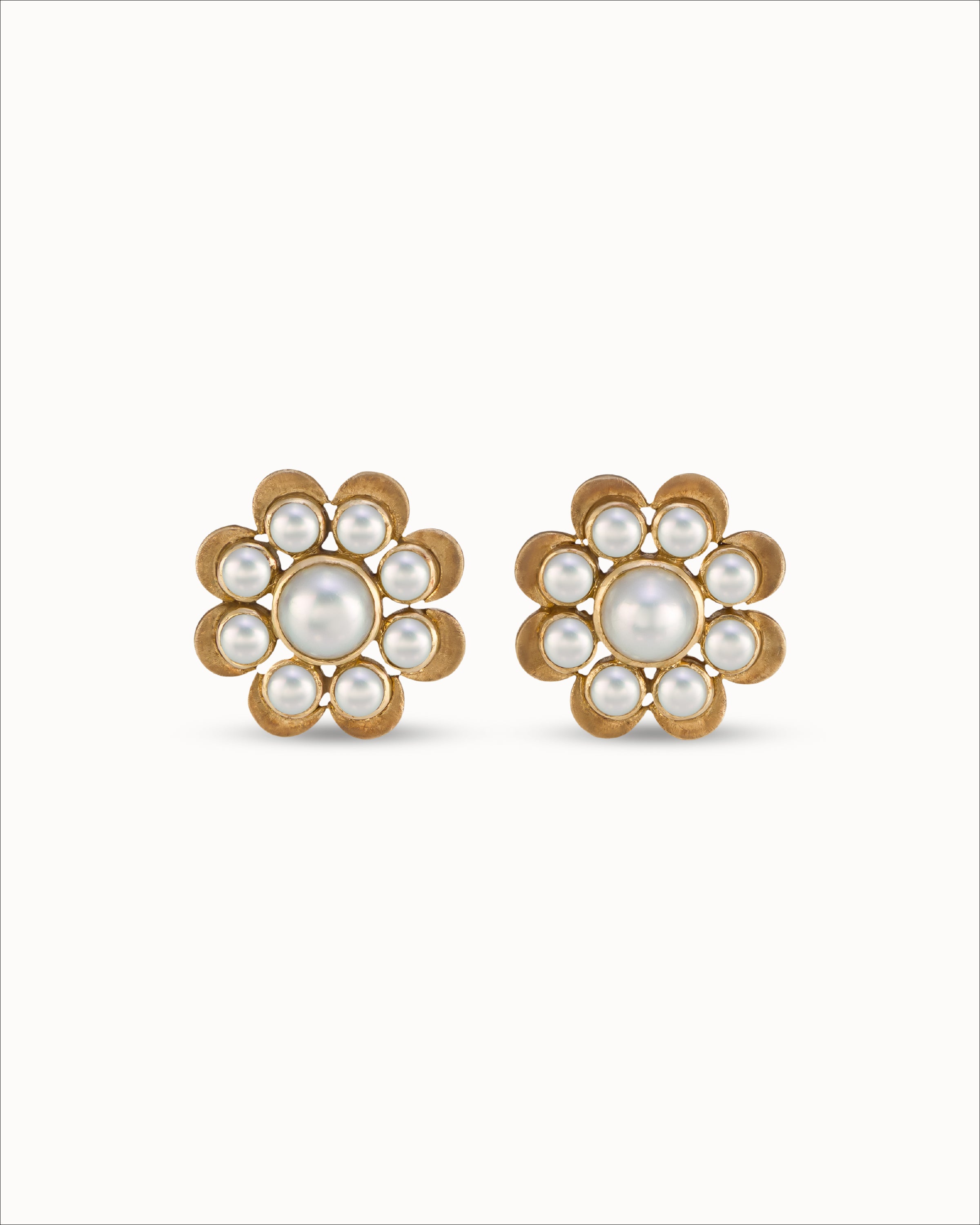 Ahalya Gold & Keshi Pearl Earrings SD-KEPL-AA-02-0098 - Cover View