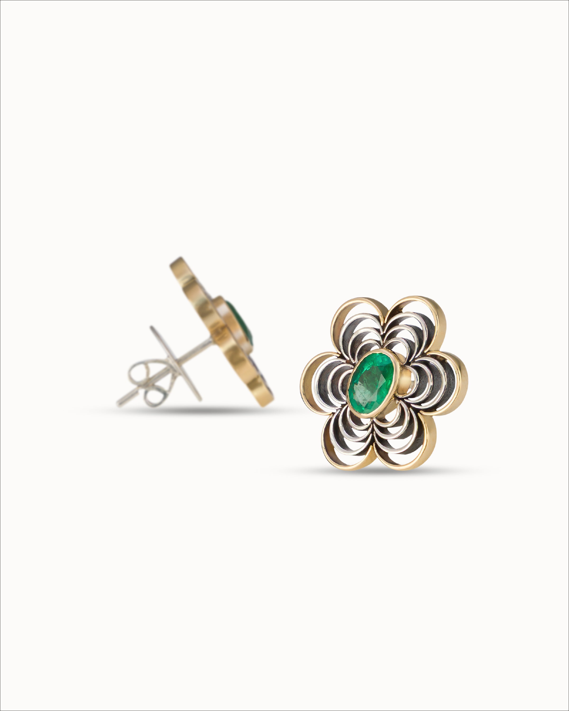 Ahalya Gold & Emerald Earrings SD-XEML-AA-02-0088 - Detailed View