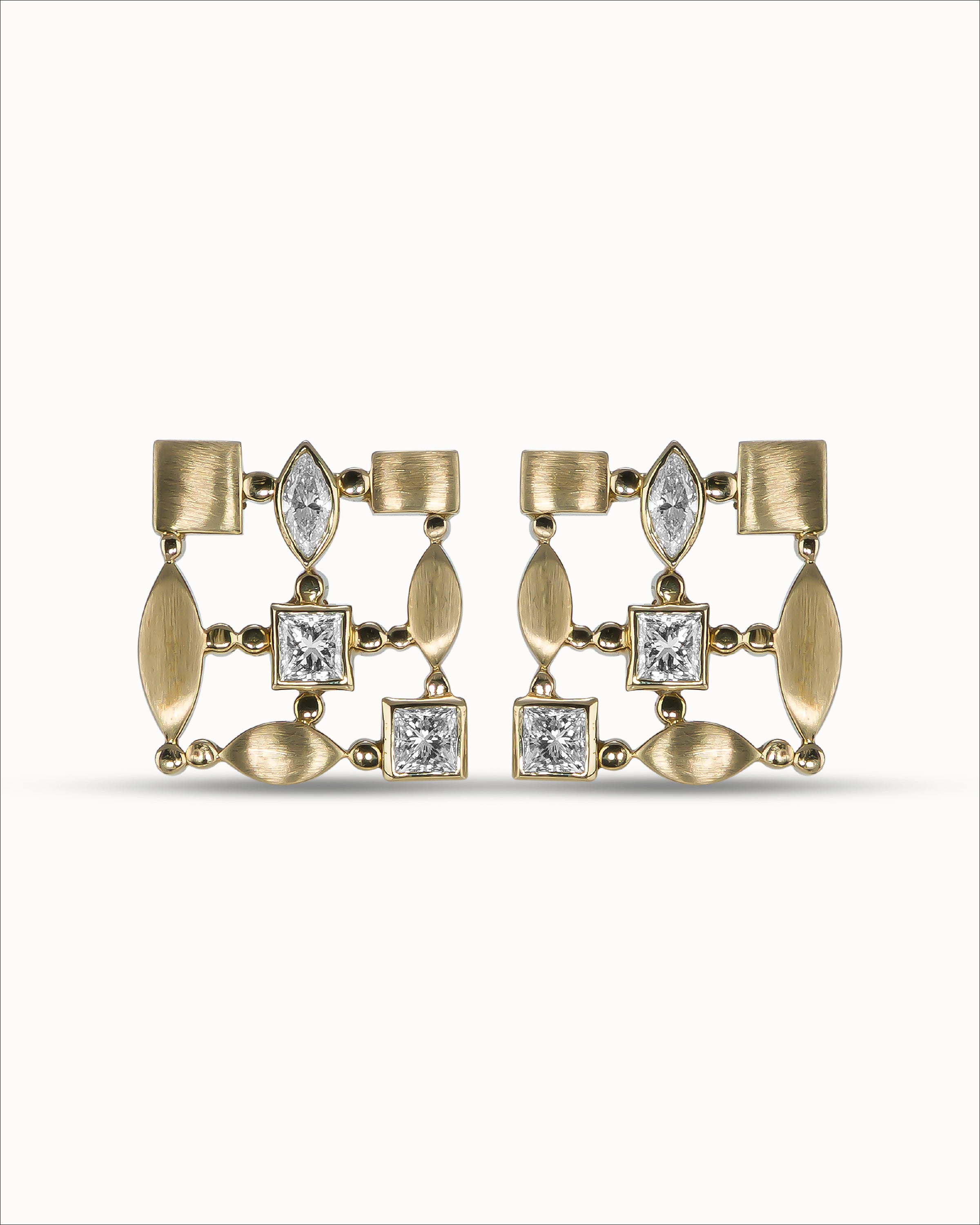 Ahalya Gold & Diamond Earrings SD-XXXD-AA-02-0050 - Cover View