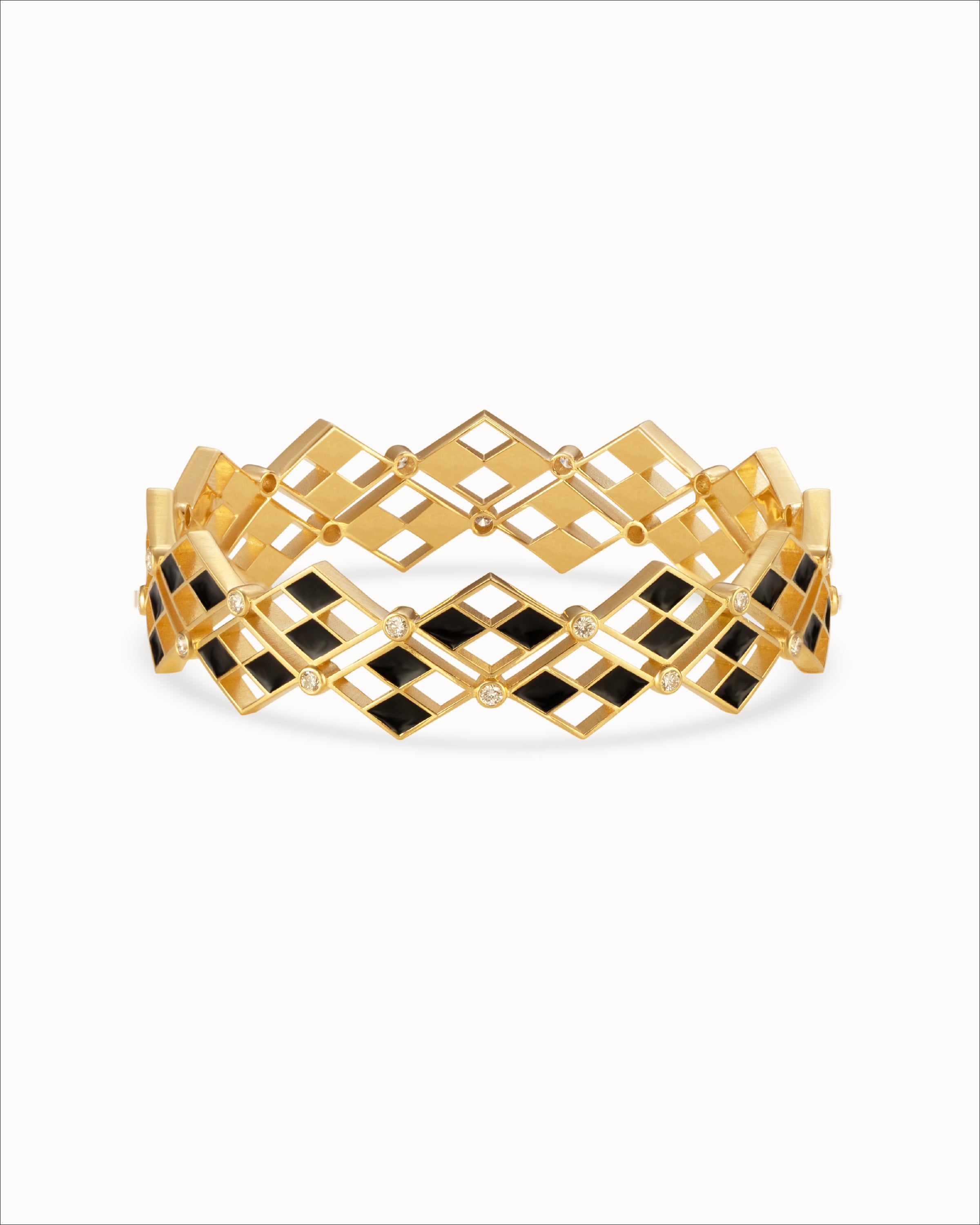 Ahalya Gold & Round Brilliant Cut Diamond Bangle BB-XBCD-AA-03-0031