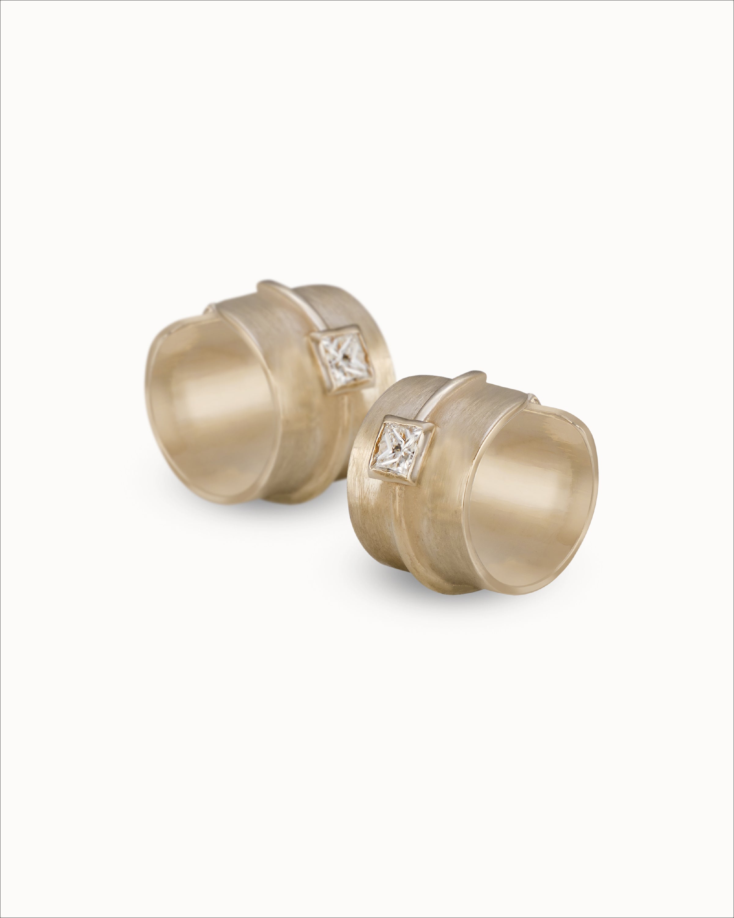 Ahalya Gold & Diamond Earrings CF-XXXD-AA-02-0118 - Detailed View